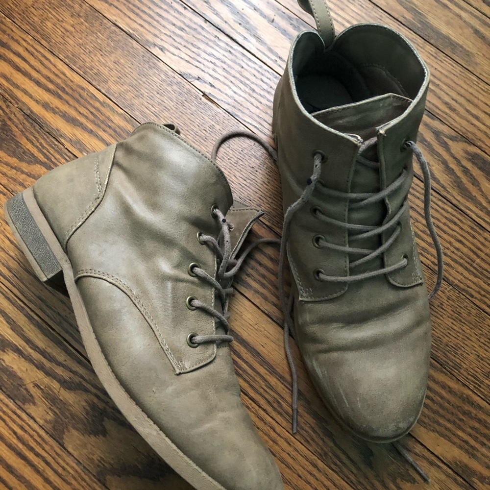 American Eagle Boots